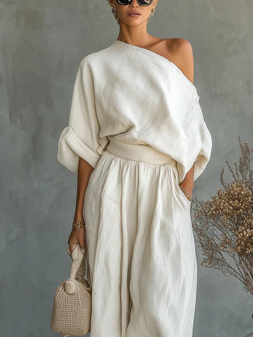 Conjunto de lino con pantalones de hombros descubiertos